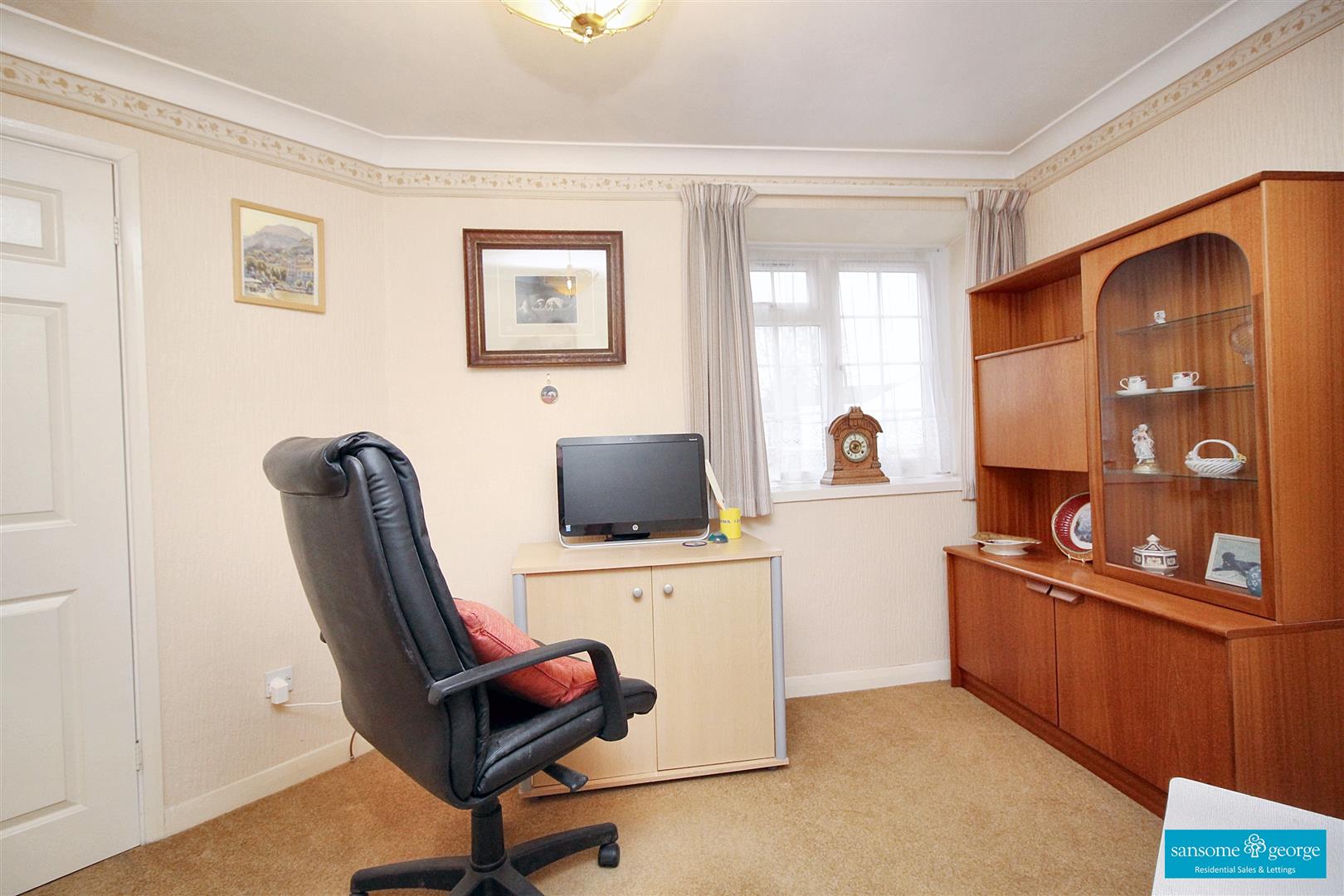 Copse Close, Tilehurst, Reading